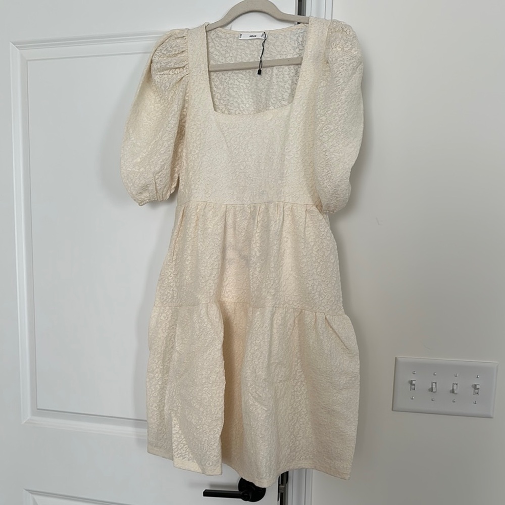 Mango Elegant Cream Puff Sleeve Dress Like new